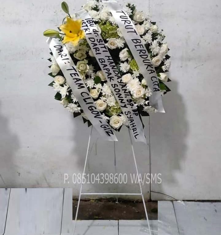 bunga-krans-001 - Toko Bunga Bojonegoro, florist bojonegoro, bunga papan bojonegoro, karangan bunga bojonegoro, online 24 jam, bunga ucapan benner digital