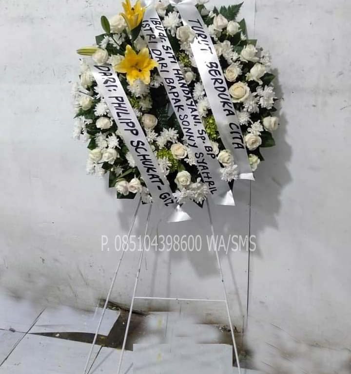 bunga-krans-002 - Toko Bunga Bojonegoro, florist bojonegoro, bunga papan bojonegoro, karangan bunga bojonegoro, online 24 jam, bunga ucapan benner digital