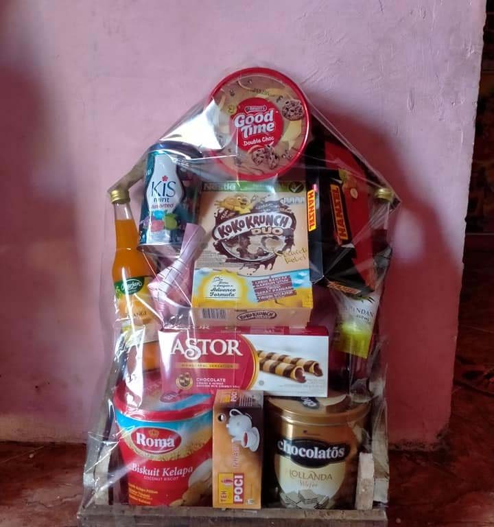 toko-parsel-bojonegoro-005 - Toko Bunga Bojonegoro, florist bojonegoro, bunga papan bojonegoro, karangan bunga bojonegoro, online 24 jam, bunga ucapan benner digital