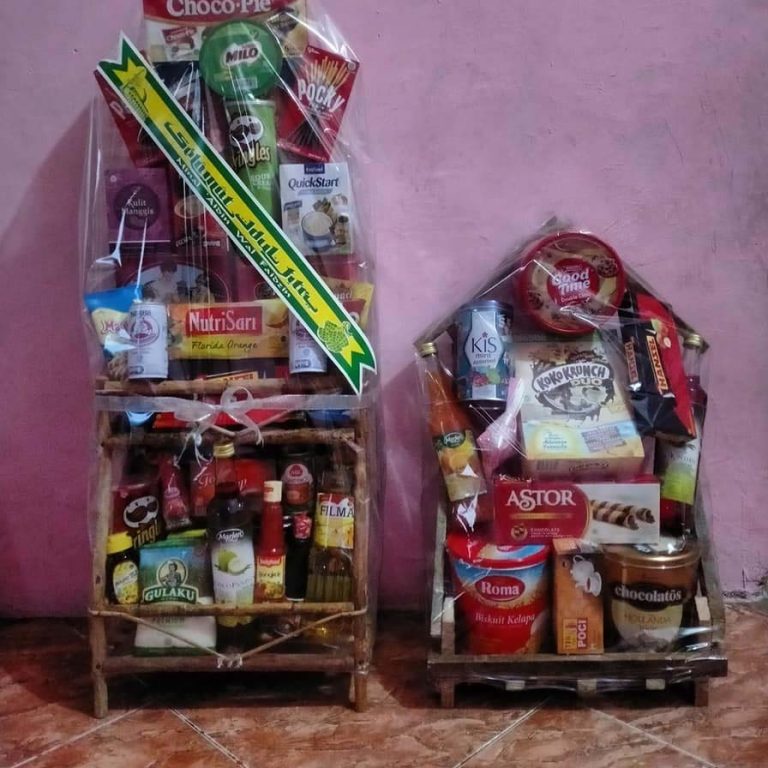 toko-parsel-bojonegoro-009 - Toko Bunga Bojonegoro, florist bojonegoro, bunga papan bojonegoro, karangan bunga bojonegoro, online 24 jam, bunga ucapan benner digital